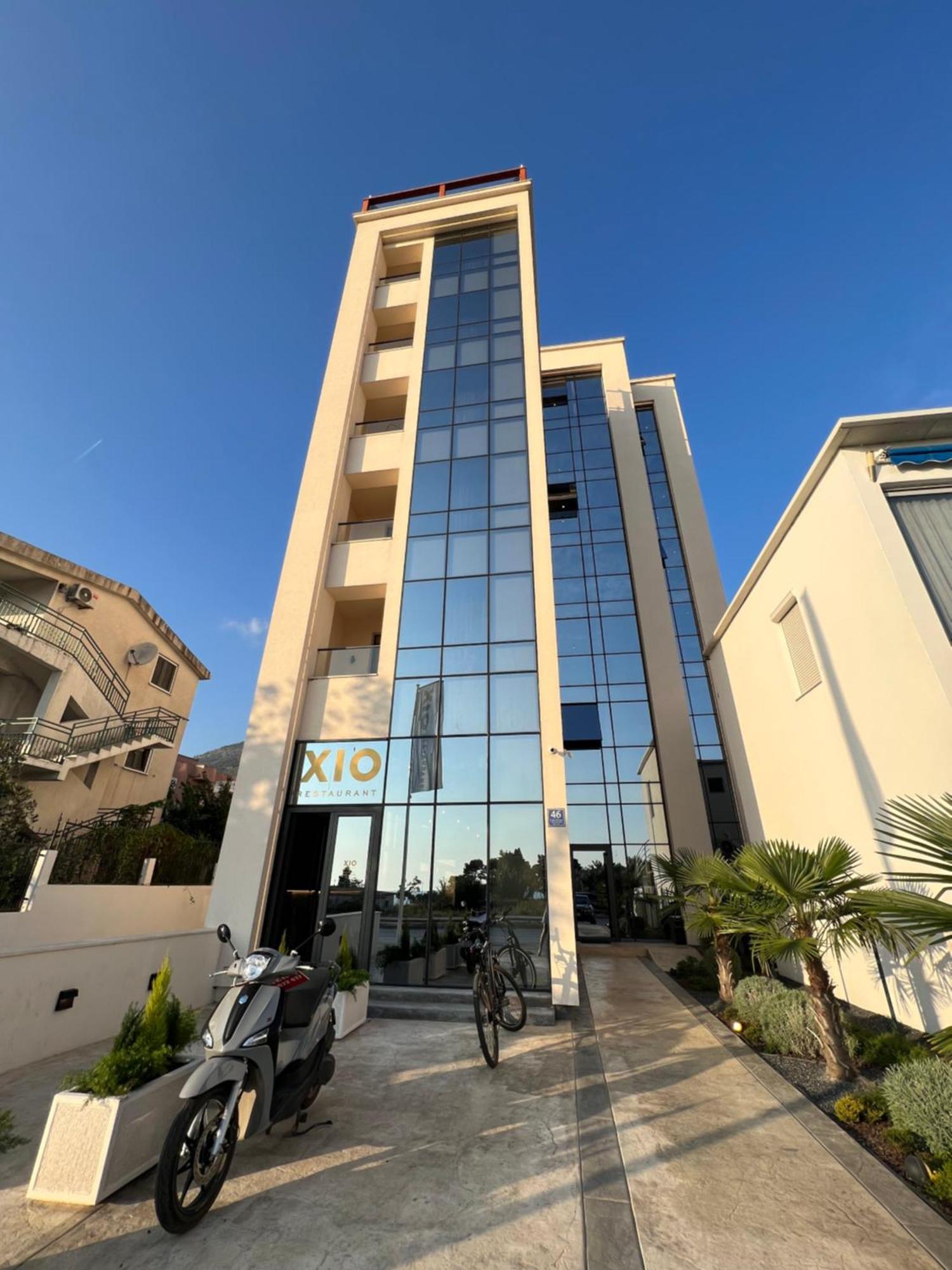 Xio Apartments Bar Exterior photo
